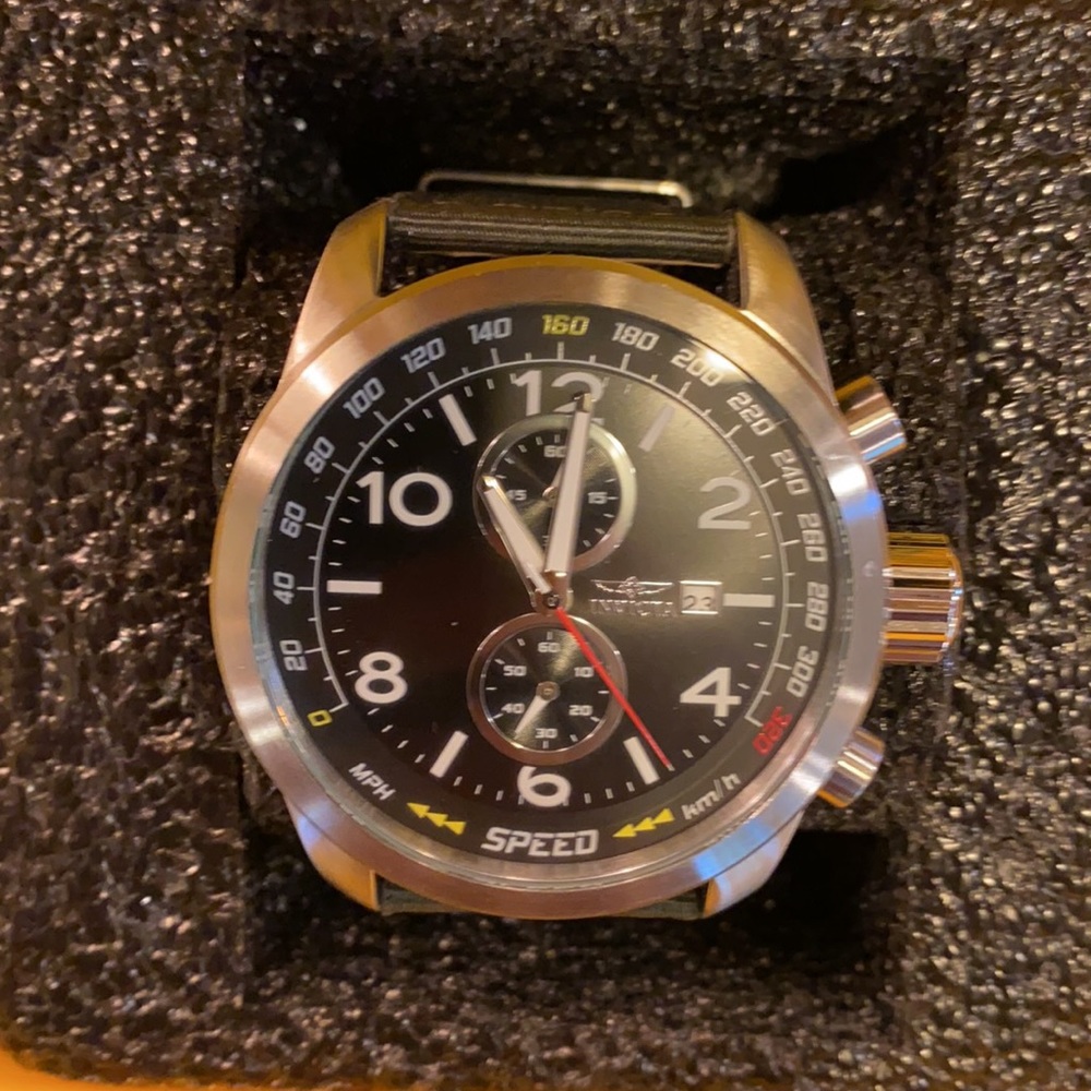 Invicta Aviator Watch - Picture 2 of 8